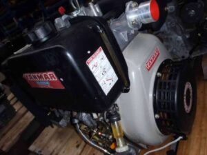 Motor second-hand yanmar l100ae