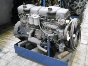 Motor second hand de vânzare mercedes-benz om315