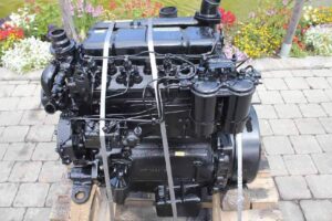 Motor diesel perkins 4236 second hand cu 4 cilindri 1 Motor diesel perkins 4236 second hand cu 4 cilindri