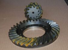 Grup conic pentru New Holland W70