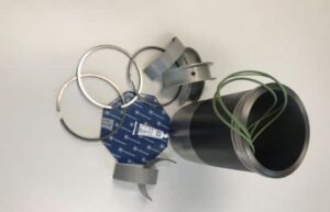 Set segmenti si camasa piston mercedes om312 om314 1 Set segmenti si camasa piston mercedes om312 om314