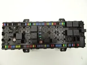 Panou de siguranțe volvo – 21543295