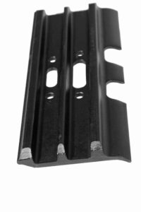 Papuci de senile pentru excavator case - piesă de schimb 1 Papuci de senile pentru excavator case – piesă de schimb