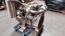 Motor Perkins 404-22 HR70565N de vânzare pe palet