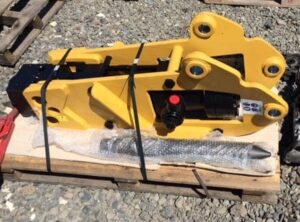 Picon buldoexcavator cu sistem de prindere pe bolturi, inclusiv spit de picon
