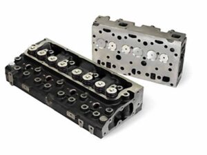 Chiuloasă motor perkins 1004-40t - piese de schimb și reparații 1 Chiuloasă motor perkins 1004-40t – piese de schimb și reparații