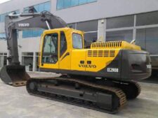 Piese de schimb din dezmembrare pentru excavator Volvo EC290B