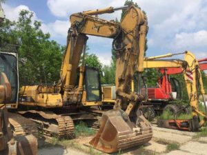 Piese de schimb din dezmembrări pentru excavator caterpillar 325b ln