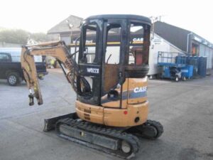 Mini-excavator second-hand case cx22 - piese de schimb disponibile 1 Mini-excavator second-hand case cx22 – piese de schimb disponibile