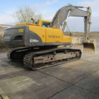 Piese de schimb second-hand pentru excavator Volvo EC290B NLC
