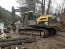 Piese de Schimb Second Hand pentru Excavator Volvo EC220DL