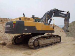 Piese de schimb second hand pentru excavator volvo ec480 1 Piese de schimb second hand pentru excavator volvo ec480