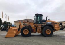 Piese Dezmembrate pentru Buldoexcavator CASE 921 - Motor, Diferențial, Motor Axa Față/Spate