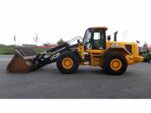 Piese din dezmembrări pentru încărcător frontal jcb 456
