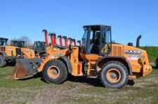 Piese din dezmembrări pentru utilaje Case 721 - Motor, diferențial, axă față