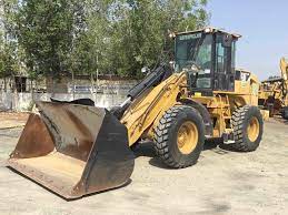 Piese din dezmembrări pentru caterpillar 930h - butuc, joystick, link, braț 1 Piese din dezmembrări pentru caterpillar 930h – butuc, joystick, link, braț