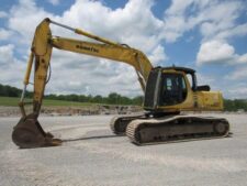 Piese din dezmembrări pentru excavator Komatsu PC250LC - motor, coroană de rotire, pompă hidraulică