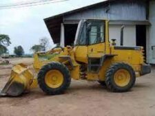 Piese de schimb pentru Komatsu WA180: motor, butuc, axă față/spate