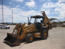 Piese din dezmembrări pentru buldoexcavator Case 580SL