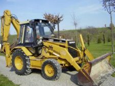 Piese din dezmembrări pentru buldoexcavator Caterpillar 438B