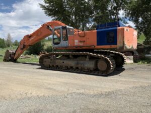 Piese din dezmembrări pentru excavator hitachi ex750: joystick, pompă hidraulică
