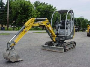 Excavator gehl second-hand și recondiționat 1 Excavator gehl second-hand și recondiționat