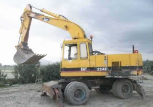 Excavator pe roți caterpillar 224b