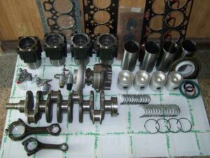 Kit piese motor pentru excavator liebherr: 550, 564, 574, 310, 944, 641, 932, 316, 544