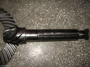 Pinion atac diferențial pentru buldoexcavator caterpillar 902 1 Pinion atac diferențial pentru buldoexcavator caterpillar 902