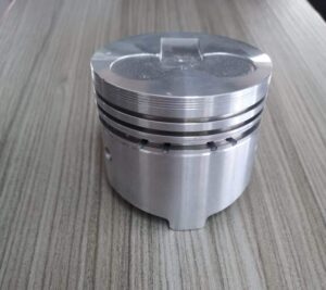 Piston motor deutz td2012l4