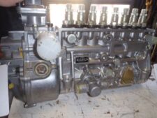 Pompa de injecție Bosch pentru buldozere Fiat-Hitachi FD30