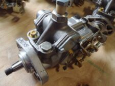 Pompa de injecție tip Bosch pentru utilaje de construcții