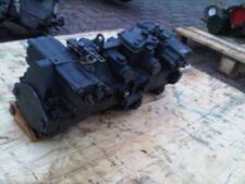 Pompa hidraulică pentru Case 1845C Skid Steer, cod 388796A1R