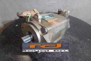 Pompa hidraulică case 702810 pentru modelul case 821c 1 Pompa hidraulică case 702810 pentru modelul case 821c