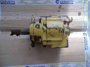 Pompa hidraulică galbenă pentru caterpillar 735 1 Pompa hidraulică galbenă pentru caterpillar 735