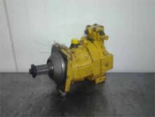 Pompa hidraulică galbenă Clark CJC70 cu montaj industrial