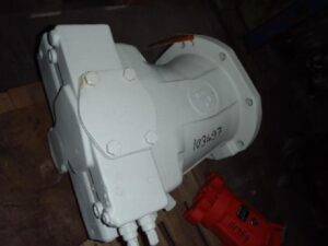 Pompa hidraulică komatsu a7vl0500 – second hand