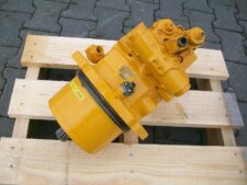 Pompa hidraulică galbenă pentru utilaje de construcție