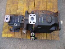 Pompa hidraulică Volvo L90 de ocazie