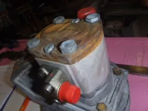 Pompa hidraulică pentru excavator o&k mh6, tip bosch 510545100
