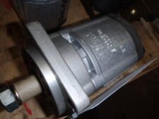 Pompa hidraulică Bosch 511545301 pentru excavatoare O&K