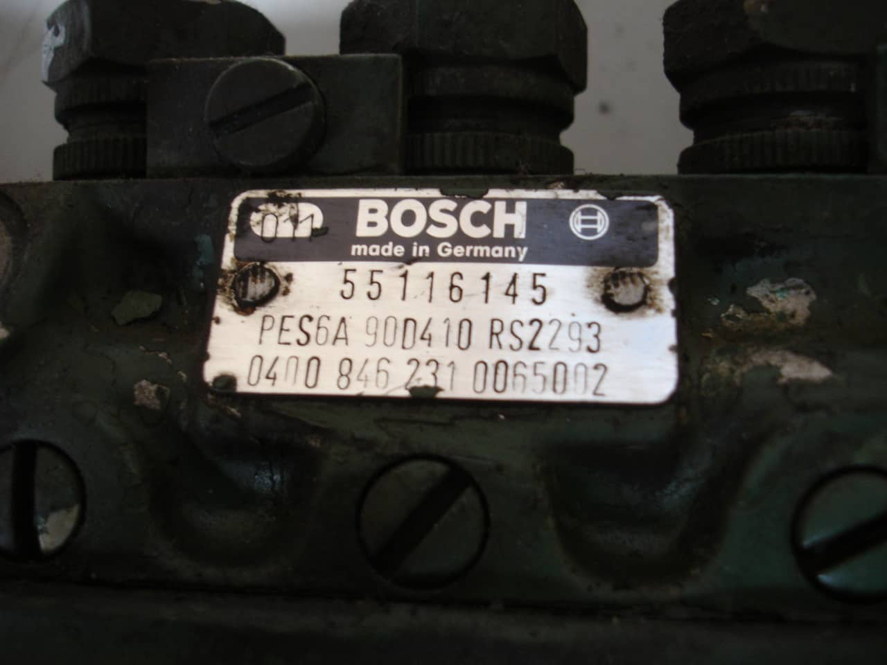 Pompa de injecție Mercedes-Benz Unimog OM352