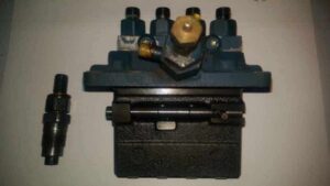 Pompa de injecție pentru motor kubota v2203 1 Pompa de injecție pentru motor kubota v2203