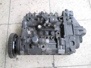 Pompa de injecție second-hand pentru motor om441la – dru. Ro