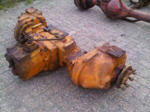 Punte spate pentru buldoexcavator case 580g 1 Punte spate pentru buldoexcavator case 580g