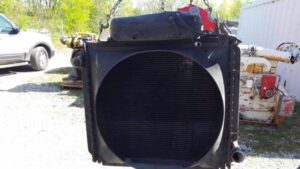 Radiator complet pentru echipamente caterpillar 1 Radiator complet pentru echipamente caterpillar