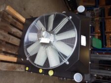 Radiator de răcire cu ventilator pentru echipamente industriale - Model AMG 511377000