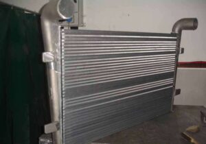 Radiator intercooler pentru excavator caterpillar 345 1 Radiator intercooler pentru excavator caterpillar 345