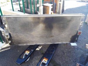 Radiator ulei pentru excavatoare liebherr modelele 914, 924, 934, 944, 954, 964, 974 1 Radiator ulei pentru excavatoare liebherr modelele 914, 924, 934, 944, 954, 964, 974