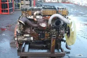 Recondiționare motor mercedes-benz om471la